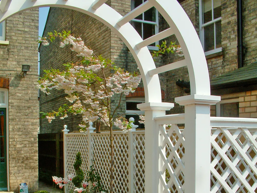 Entry way arch and trellis
